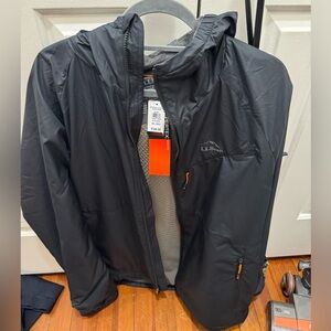 Brand new, tags-on, men’s XXL LL Bean waterproof fleece-lined windbreaker